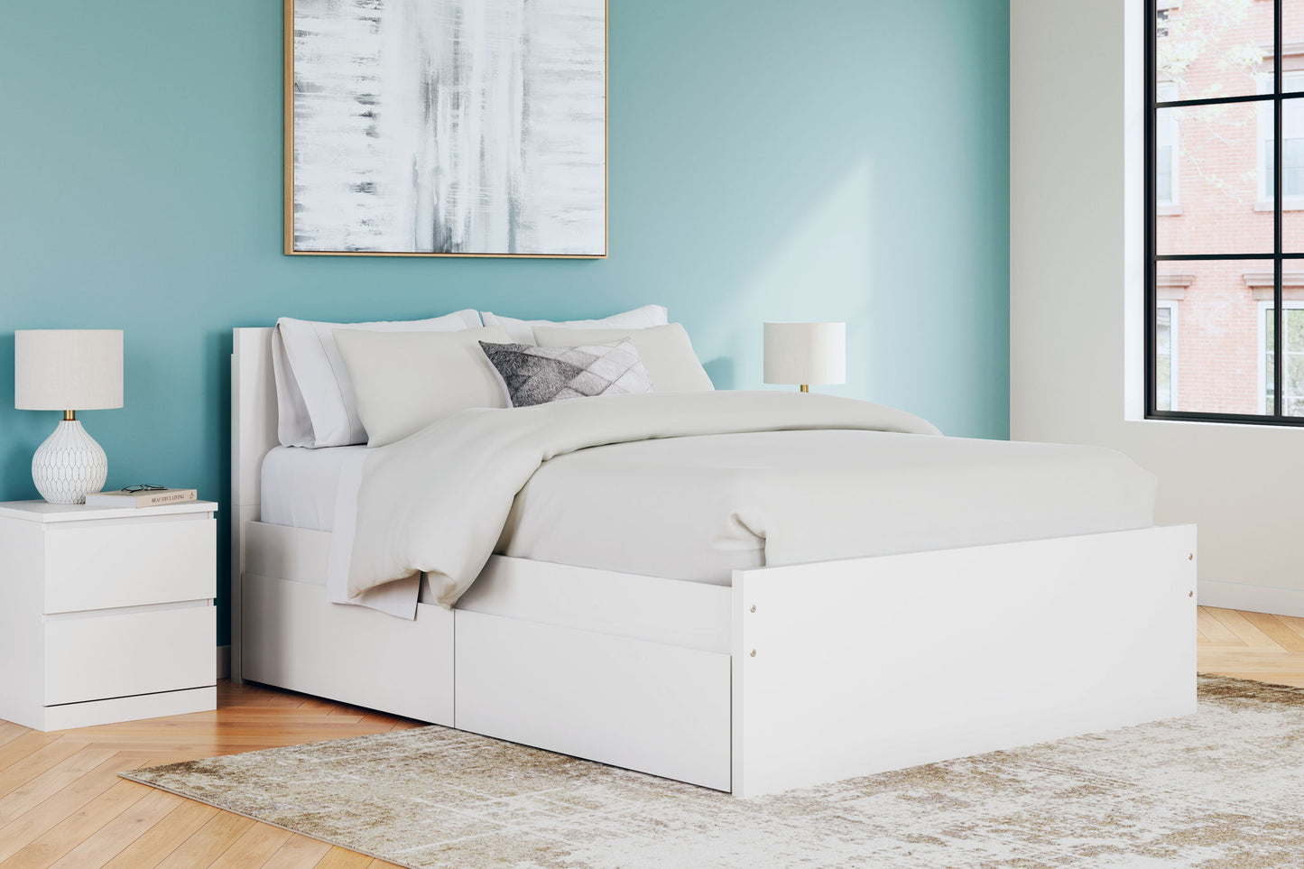 Onita - Panel Platform Bed