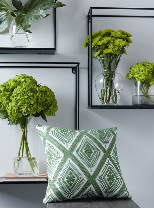 Bellvale - Pillow - Green / White